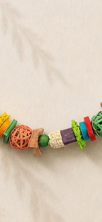 Color chew garland